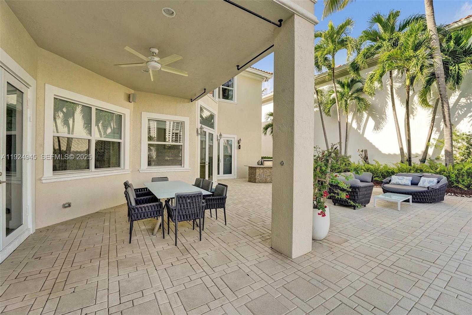 Photo of 1575 Windjammer Way (1575), Hollywood, Florida, 33019 -