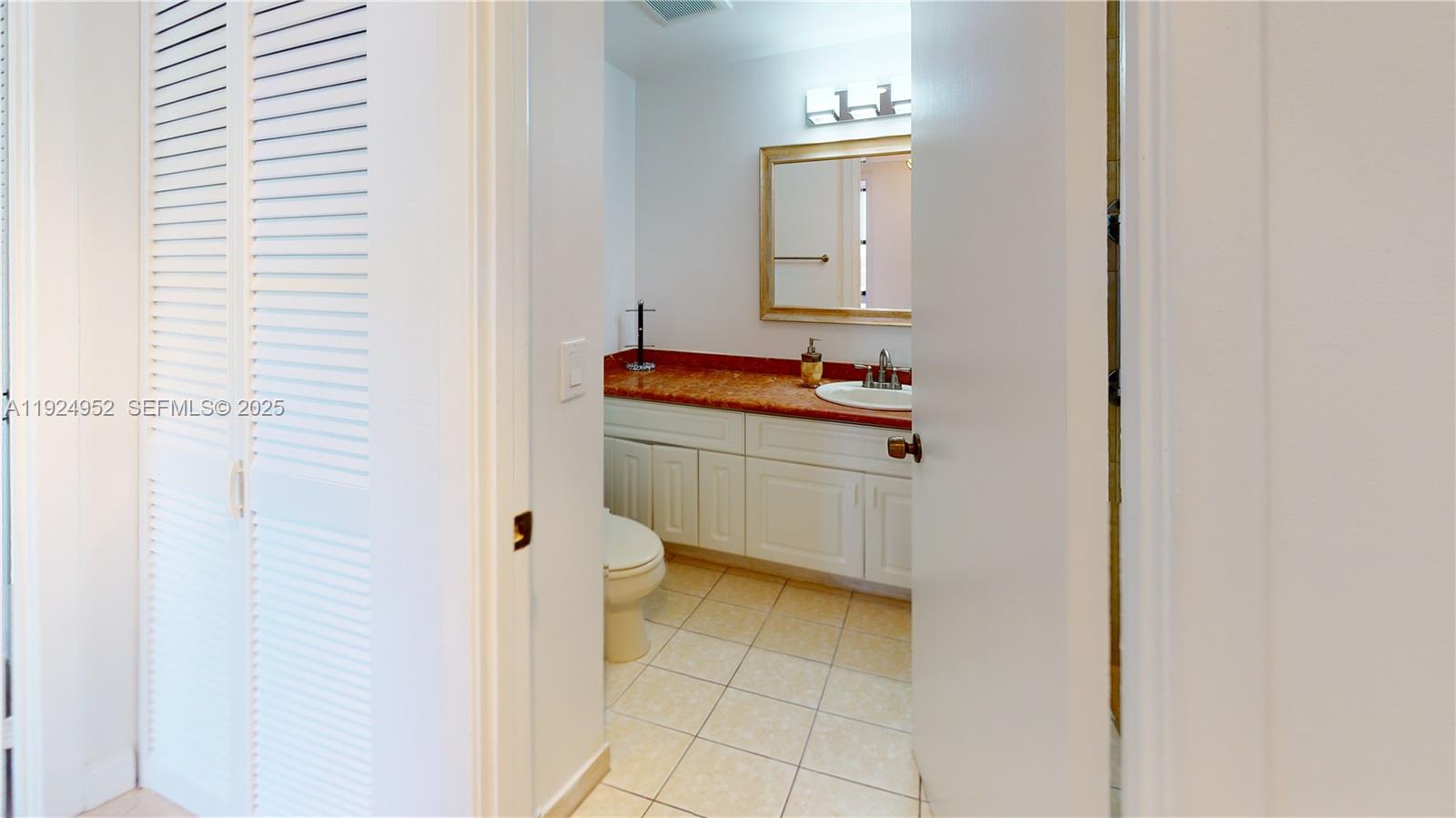 Photo of 2500 PARKVIEW DR #1207, Hallandale Beach, Florida, 33009 -