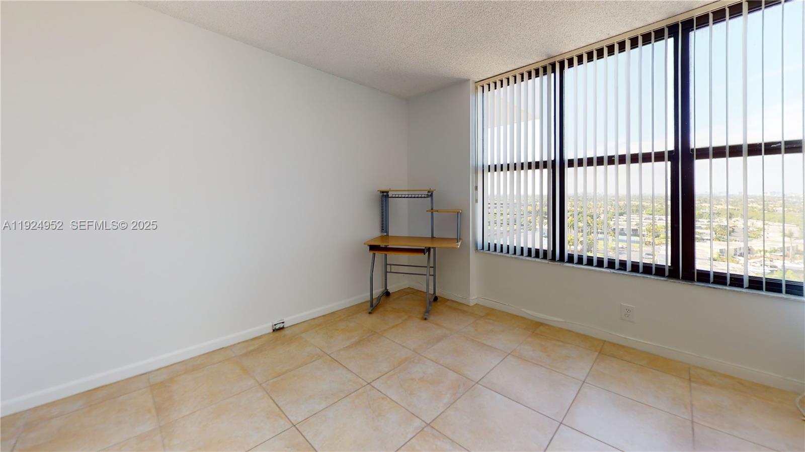 Photo of 2500 PARKVIEW DR #1207, Hallandale Beach, Florida, 33009 -