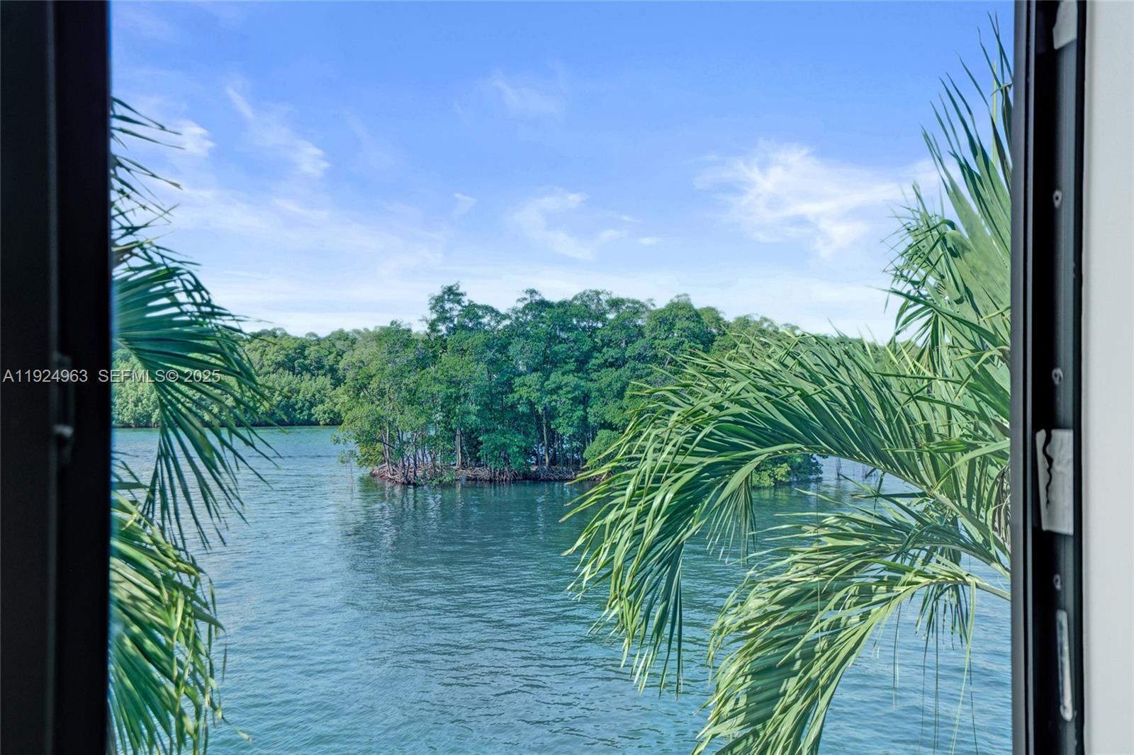 Photo of    #1512, Sunny Isles Beach, Florida, 33160 - 