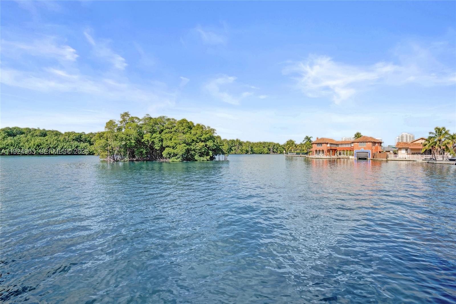 Photo of    #1512, Sunny Isles Beach, Florida, 33160 - 