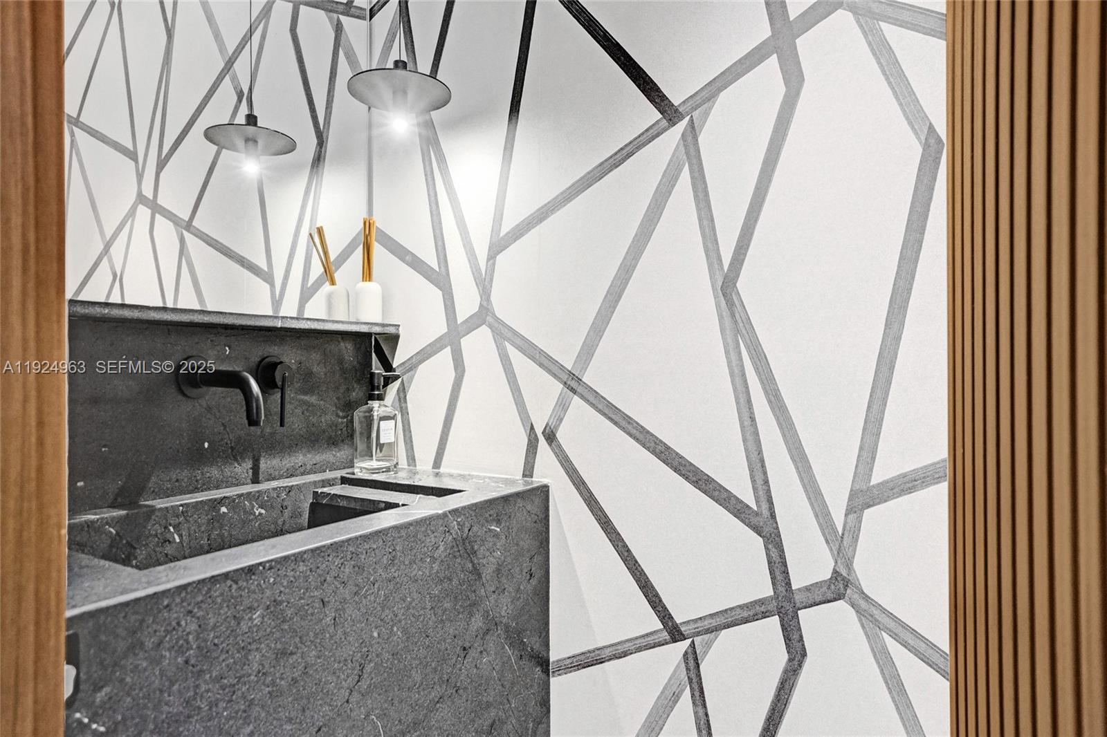 Photo of    #1512, Sunny Isles Beach, Florida, 33160 - 