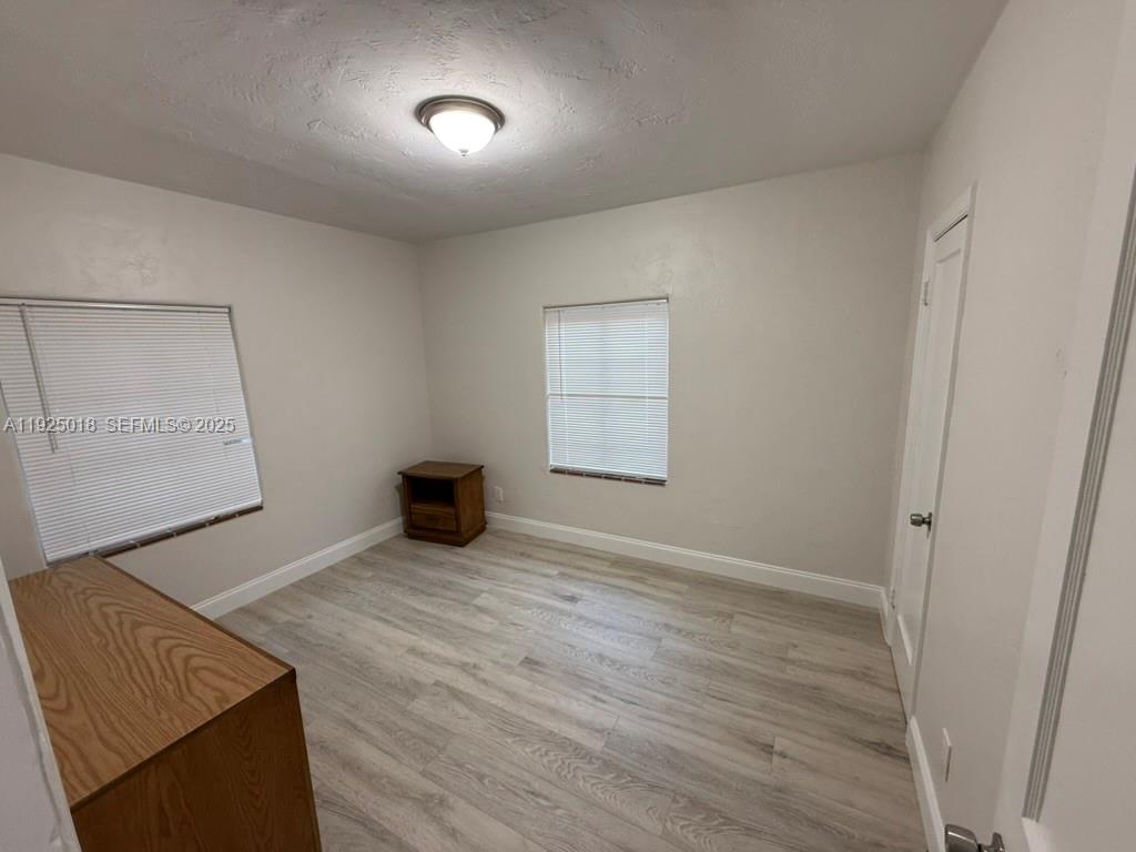   /  1445 sq. ft. $ 2025-12-04 0 Photo
