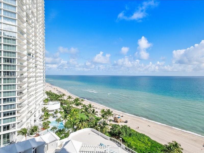 Photo of 16711 Collins Ave  #1604, Sunny Isles Beach, Florida, 33160 - beach access