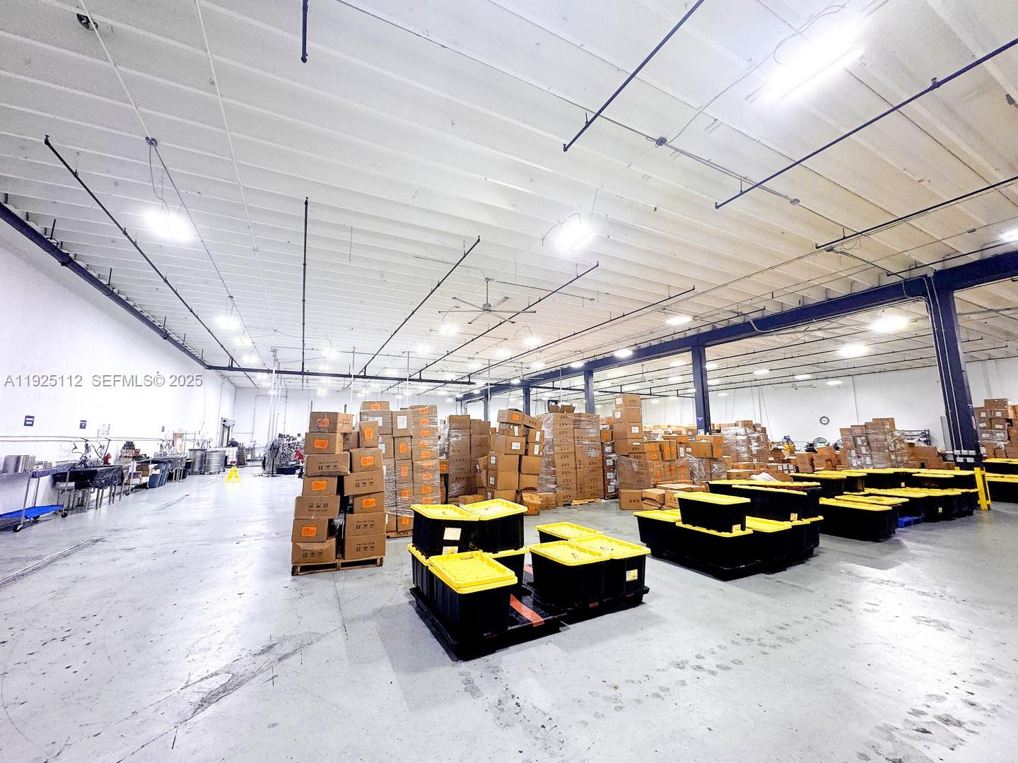 Ver detalles 1970 / sq. ft. $ 2025-12-04 0 foto