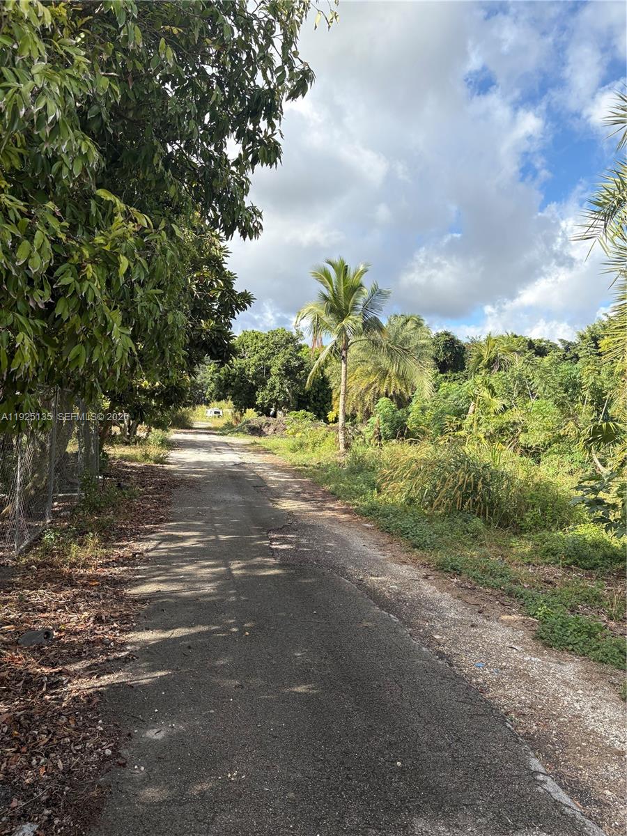   /   sq. ft. $ 2025-12-04 0 Photo