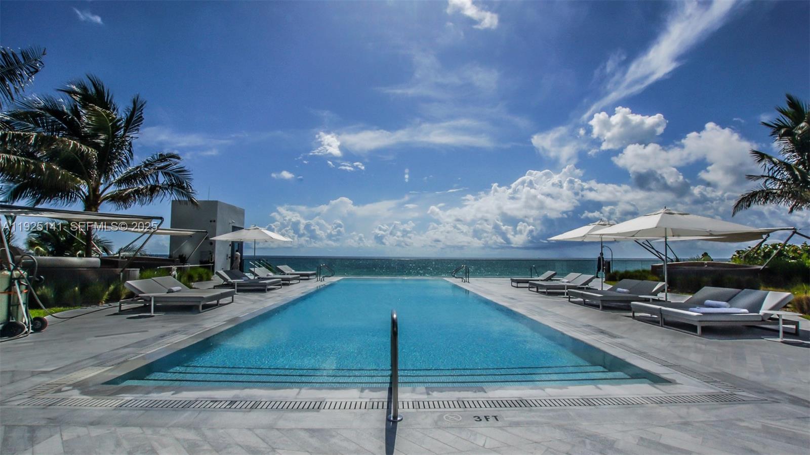 19 4 / 6 4992 кв.футов $ 2025-12-04 0 Фото