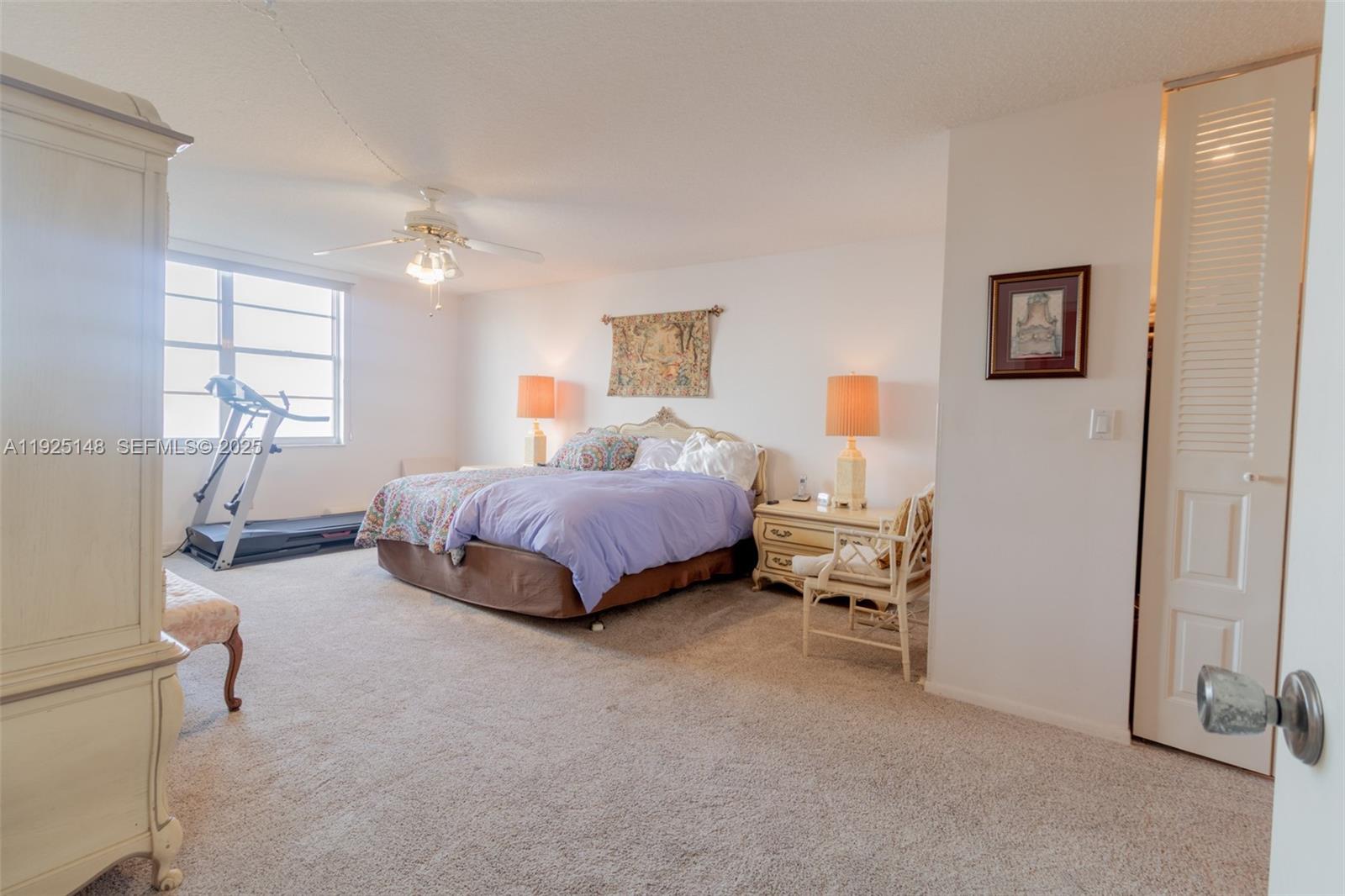 See details 503 3 / 3 2400 sq. ft. $ 2025-12-04 0 Photo