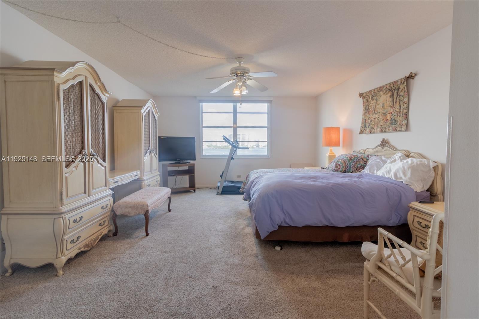 See details 503 3 / 3 2400 sq. ft. $ 2025-12-04 0 Photo