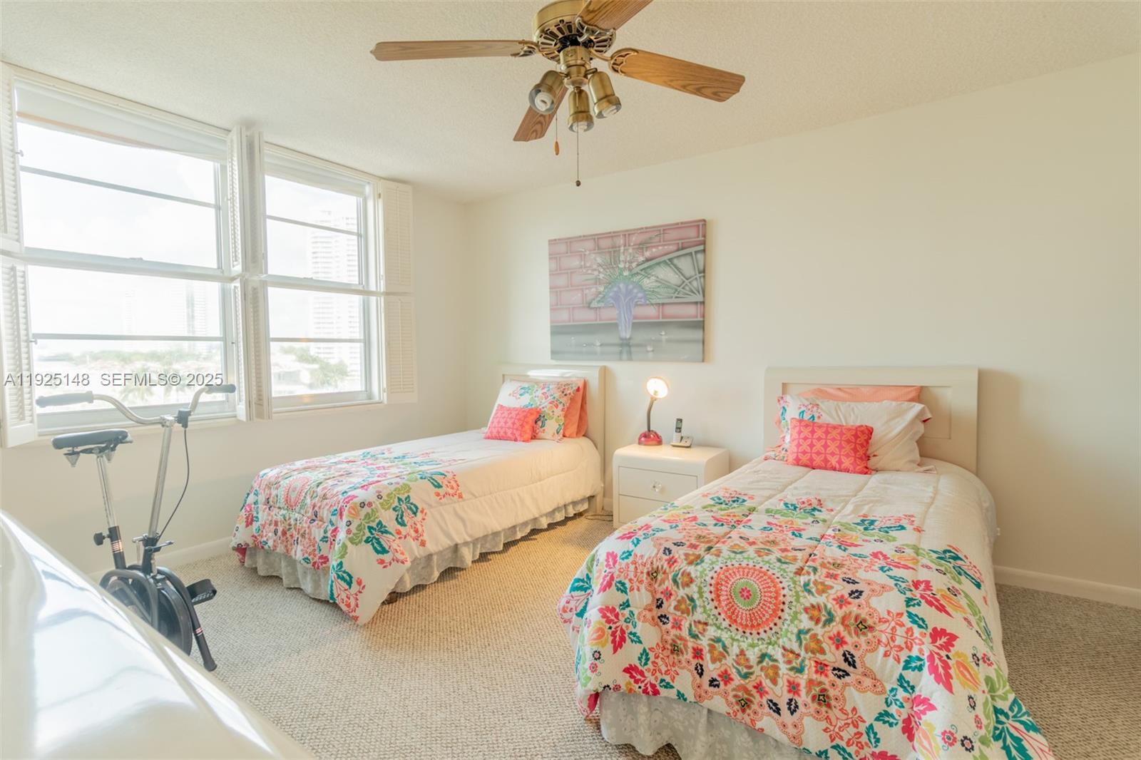 See details 503 3 / 3 2400 sq. ft. $ 2025-12-04 0 Photo