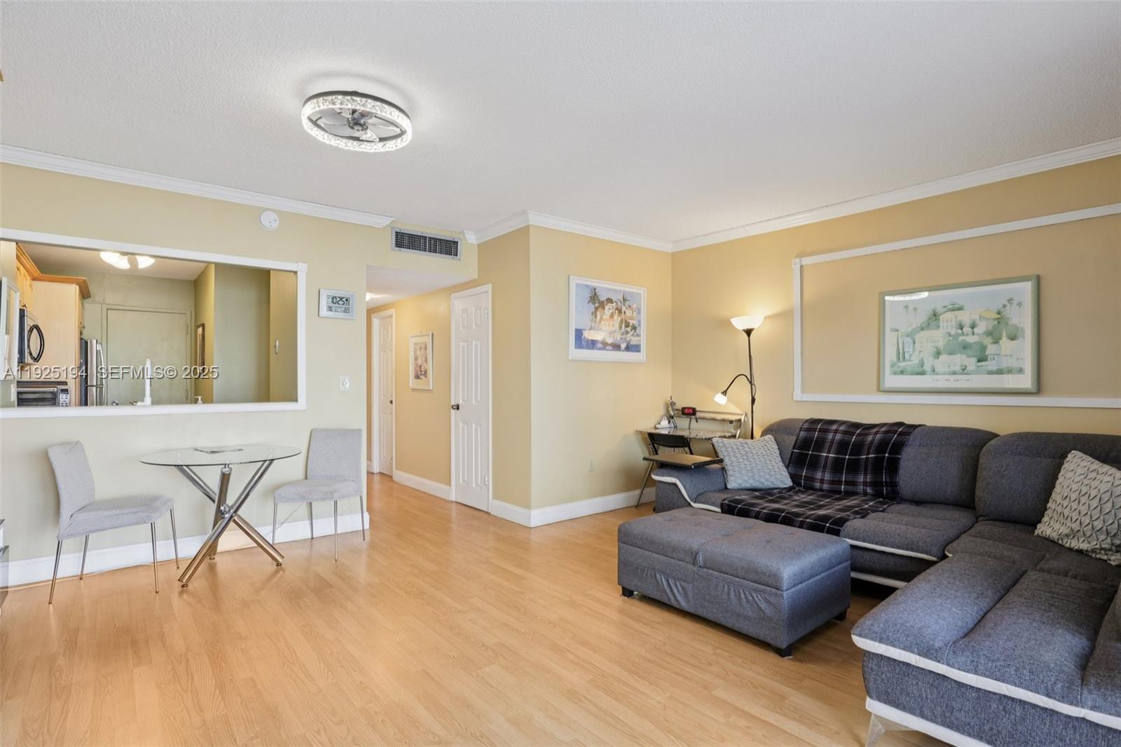 See details 16A 0 / 1 545 sq. ft. $ 2025-12-05 0 Photo