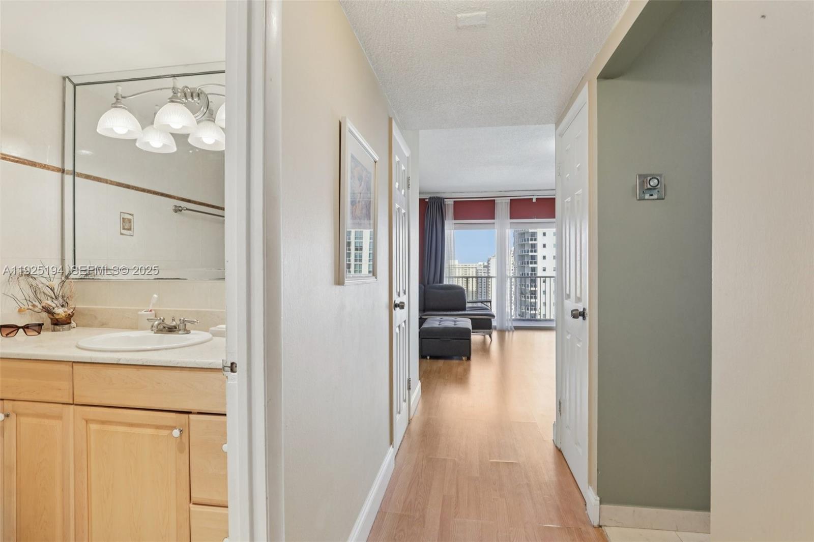 See details 16A 0 / 1 545 sq. ft. $ 2025-12-05 0 Photo