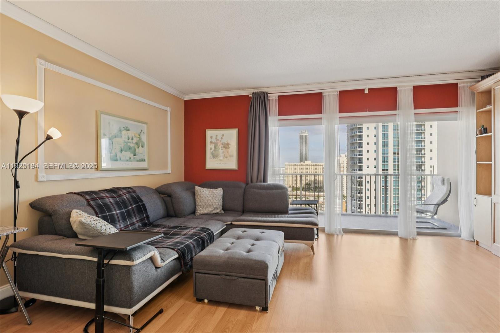 See details 16A 0 / 1 545 sq. ft. $ 2025-12-05 0 Photo