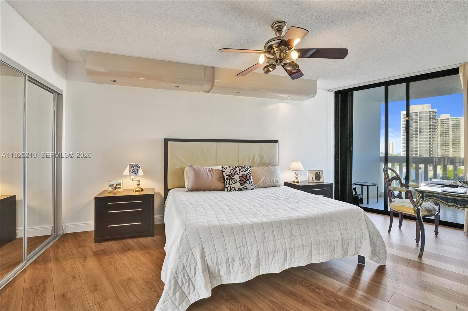 1608 2 / 2 1230 sq. ft. $ 2025-12-04 0 foto