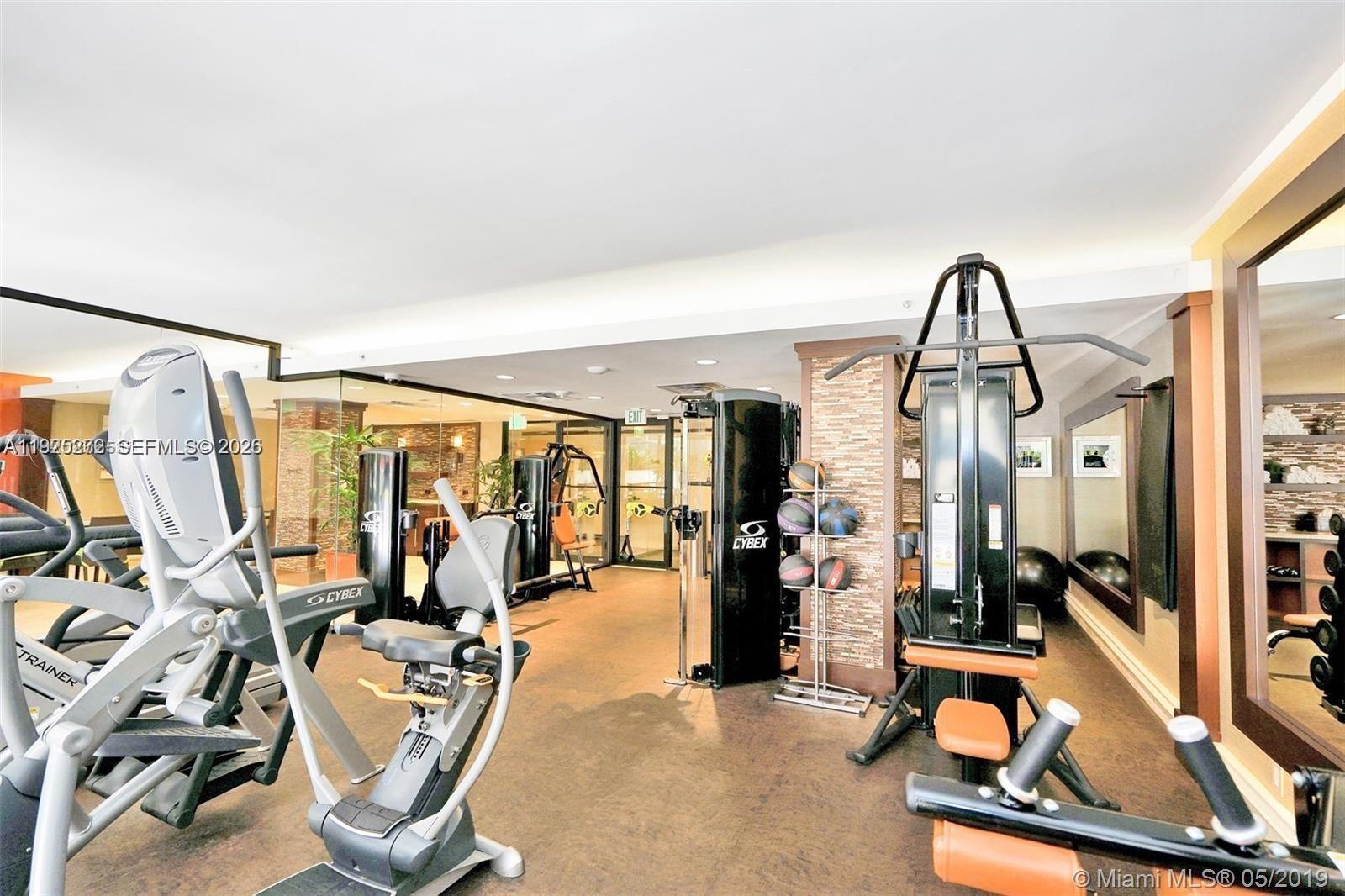 See details 902 2 / 2 1910 sq. ft. $ 2025-12-04 0 Photo