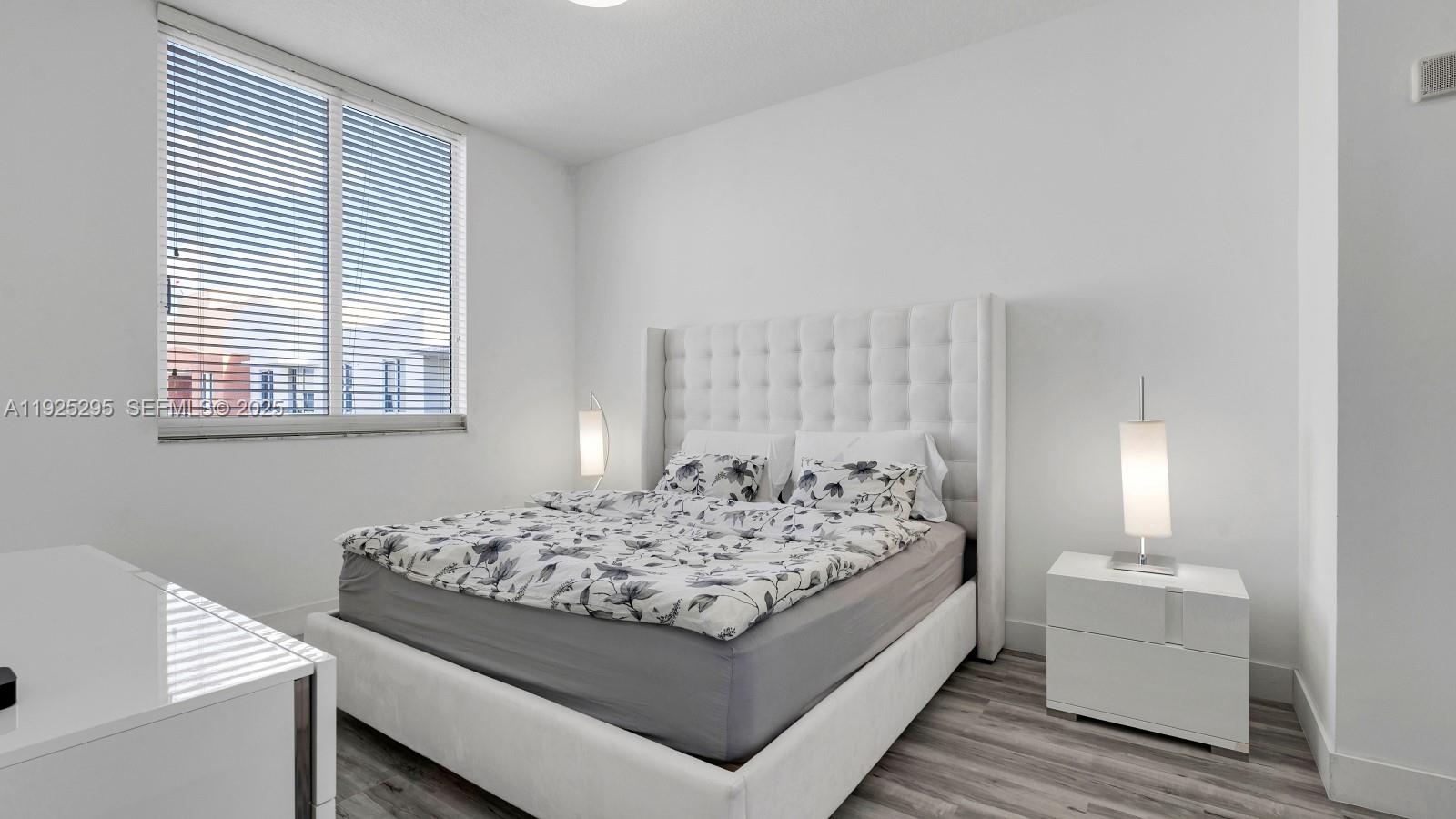 Photo of 18800 29th Ave #PH20, Aventura, Florida, 33180 -