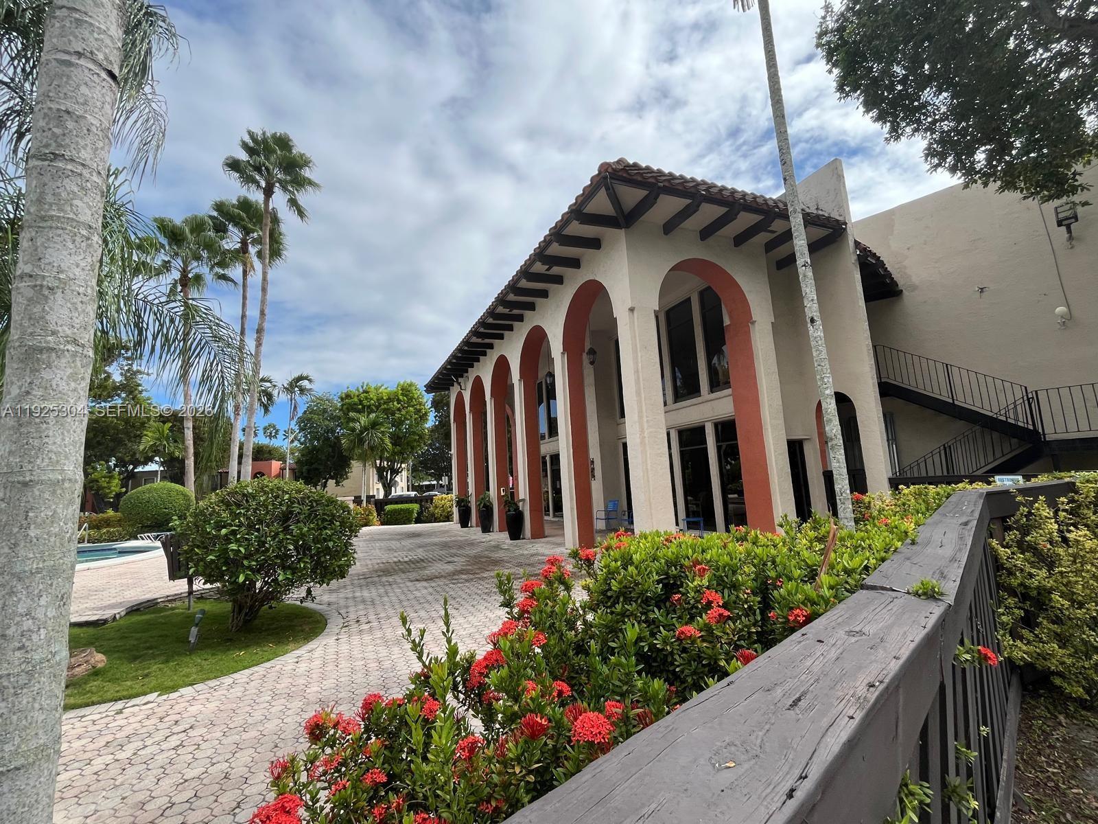 D24 2 / 2 920 sq. ft. $ 2025-12-04 0 Photo