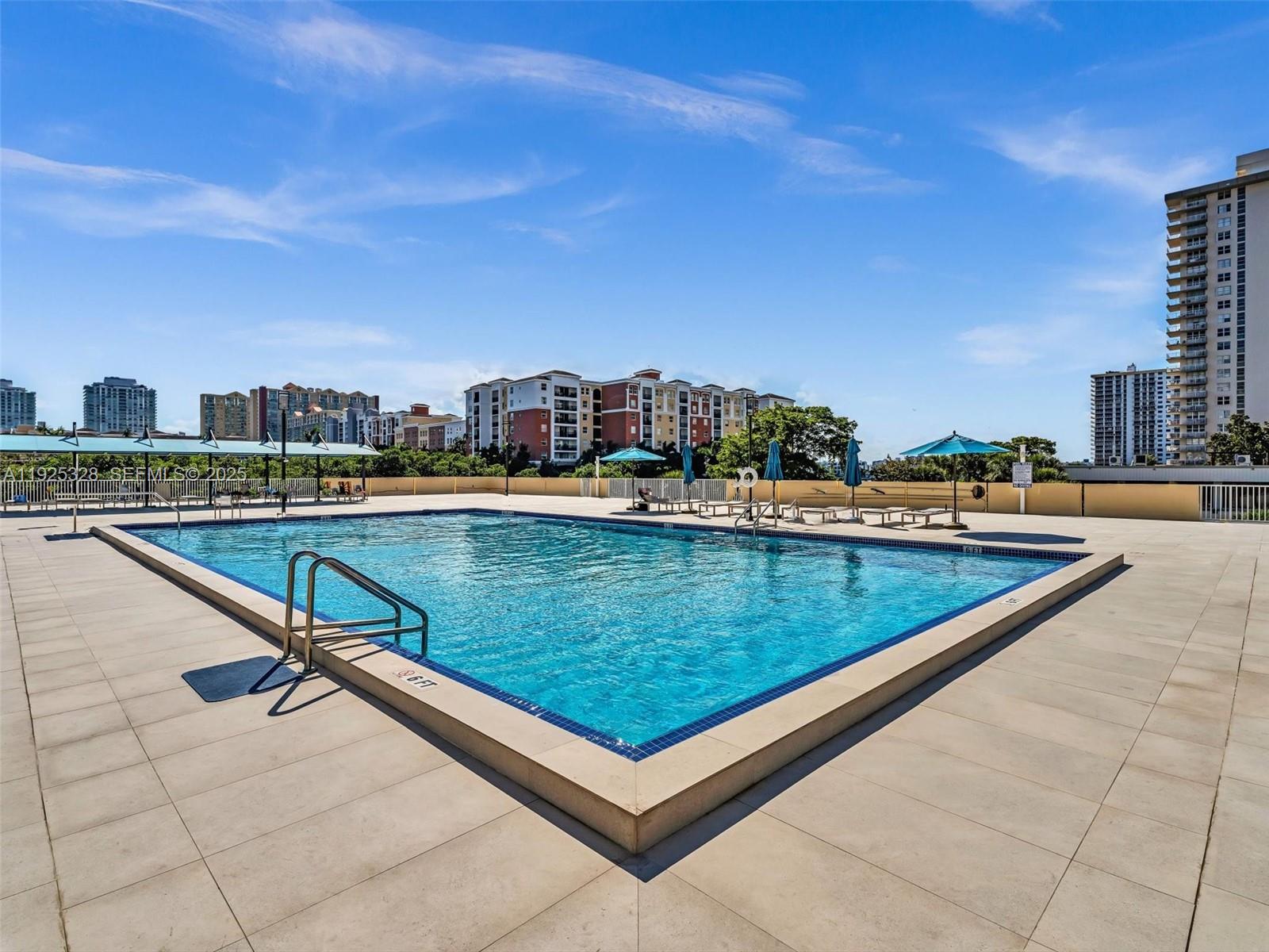 Ver detalles 712 2 / 2 1552 sq. ft. $ 2025-12-04 0 foto