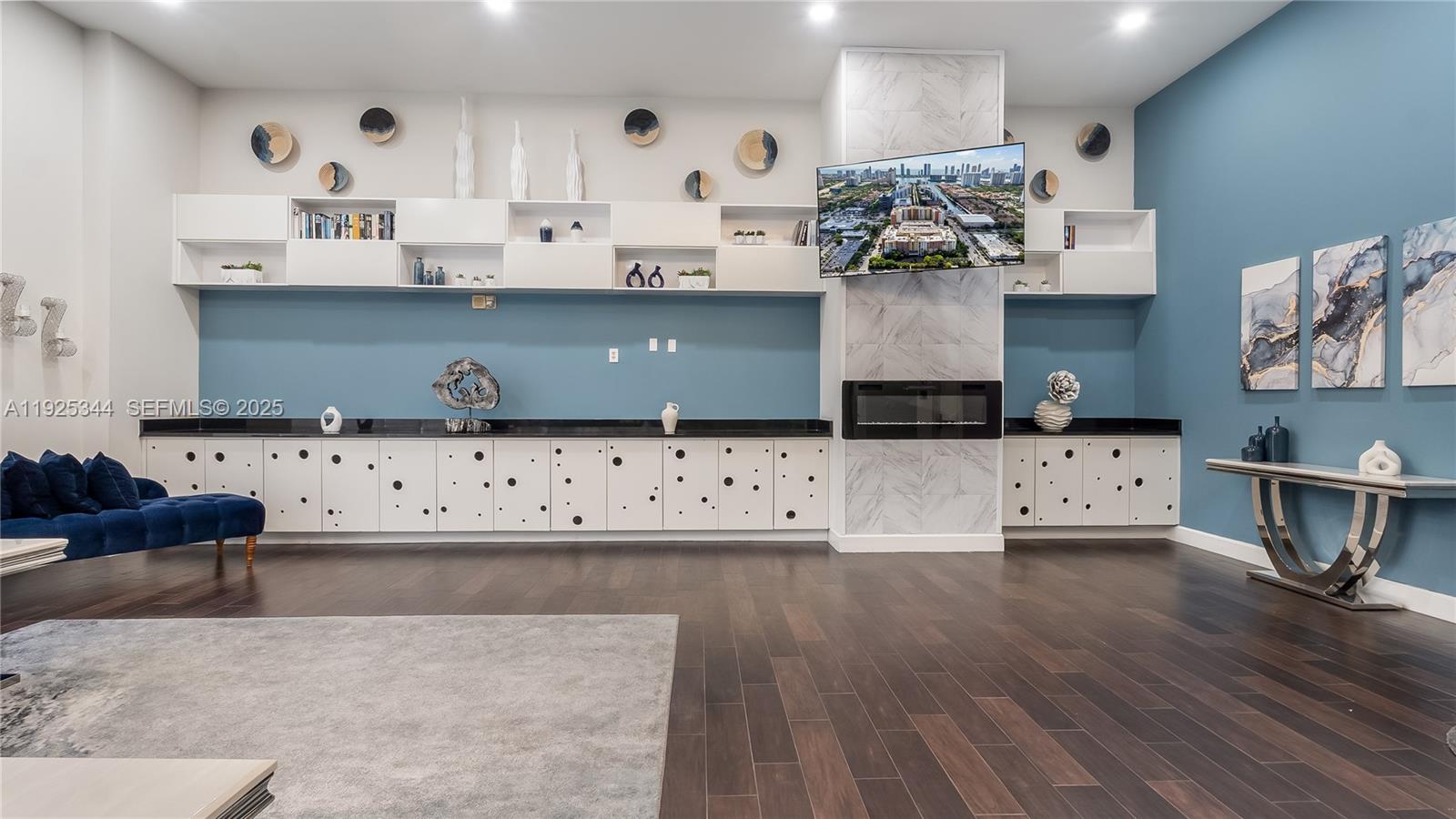 Photo of 18800 29th Ave  #1012, Aventura, Florida, 33180 - 