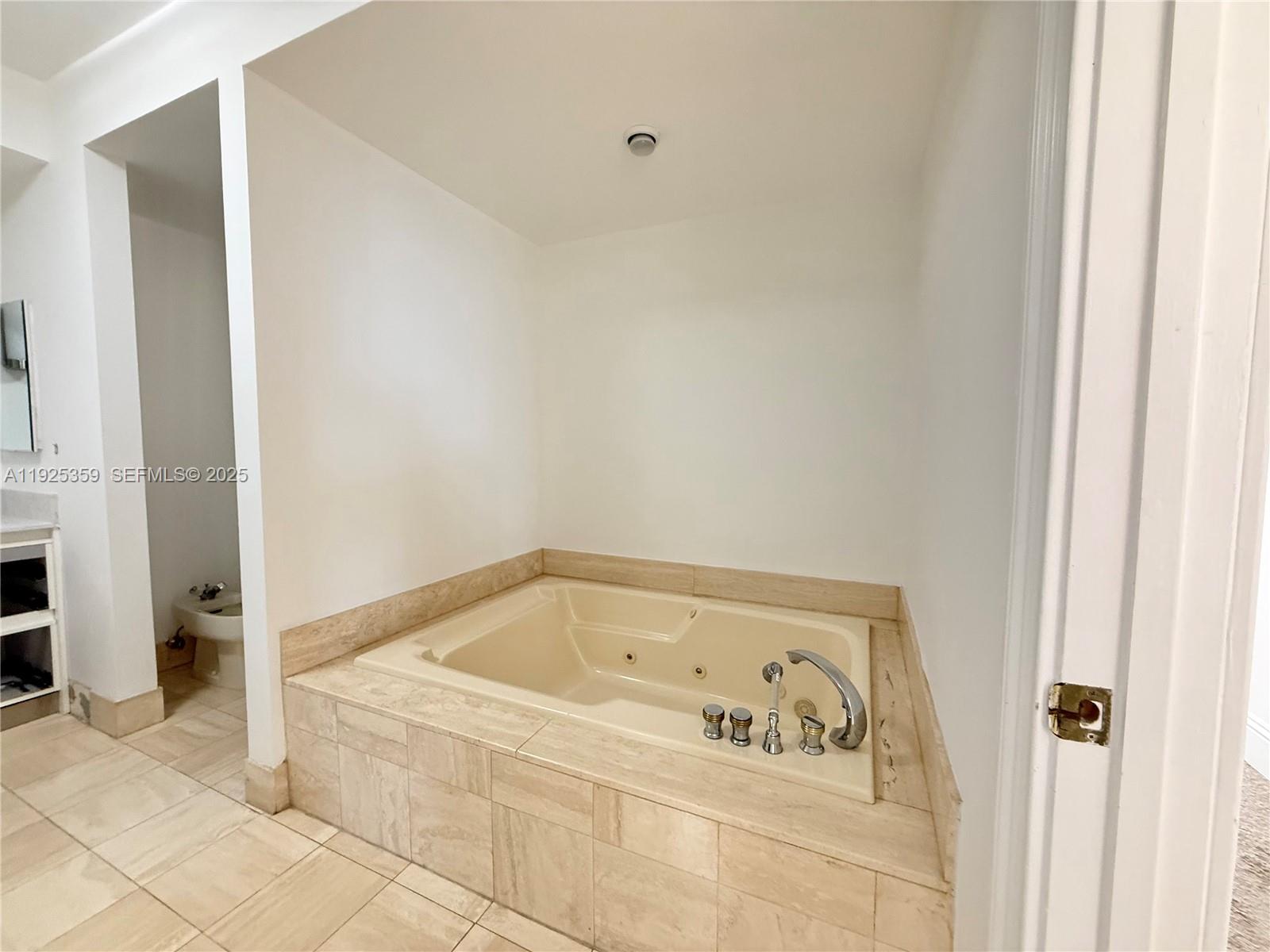 Photo of 3801 207th St #2503, Aventura, Florida, 33180 -