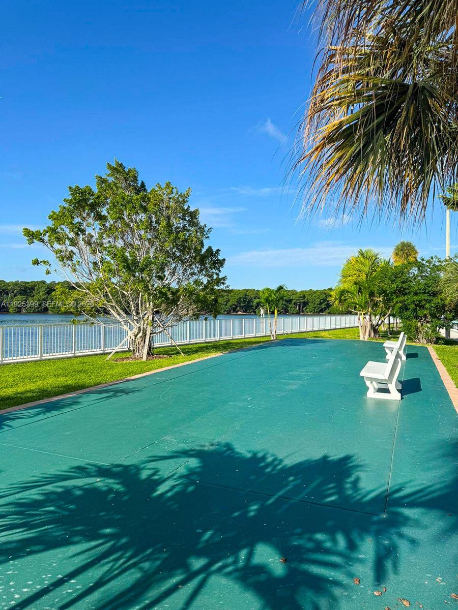 2114 1 / 2 762 sq. ft. $ 2026-02-08 0 Photo