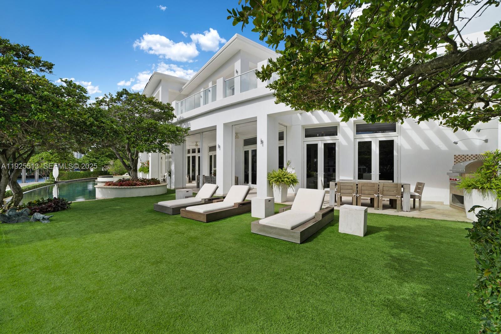 Photo of 142 Island Is  (142), Golden Beach, Florida, 33160 - 