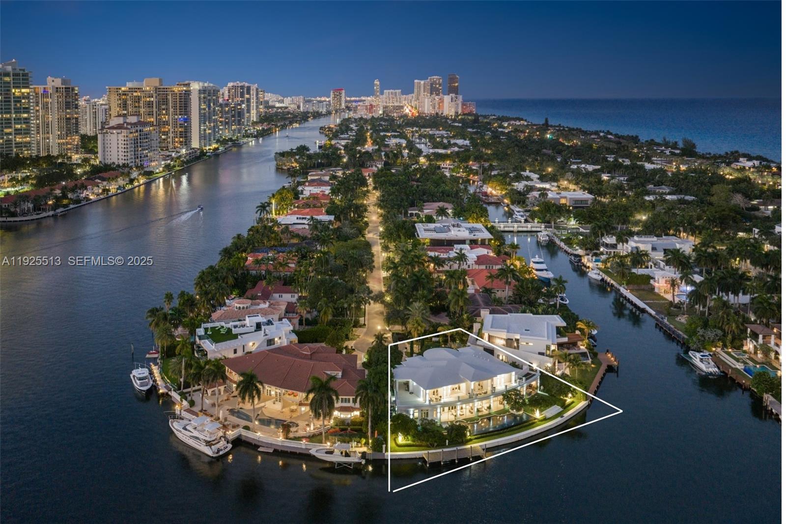 Photo of 142 Island Is  (142), Golden Beach, Florida, 33160 - 