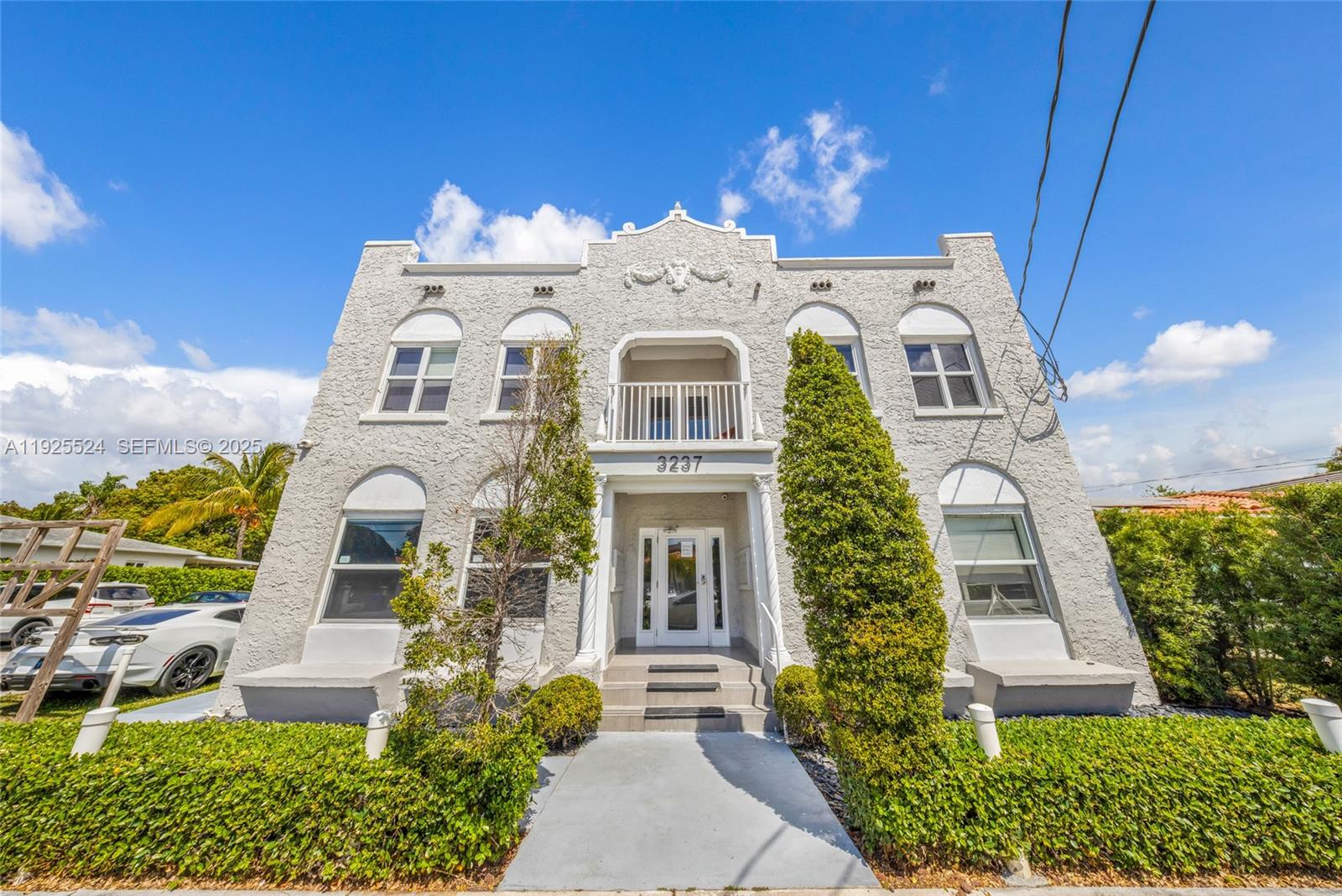   /   sq. ft. $ 2025-12-04 0 Photo