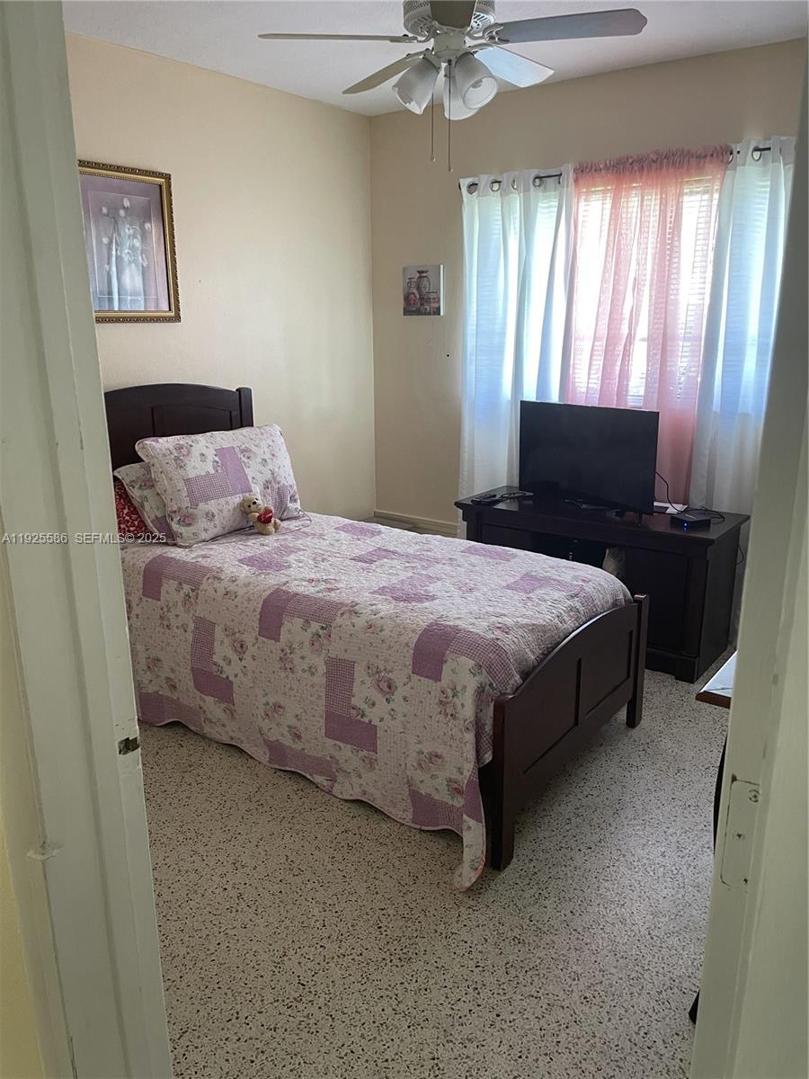 See details 12810 4 / 3 1849 sq. ft. $ 2025-12-04 0 Photo