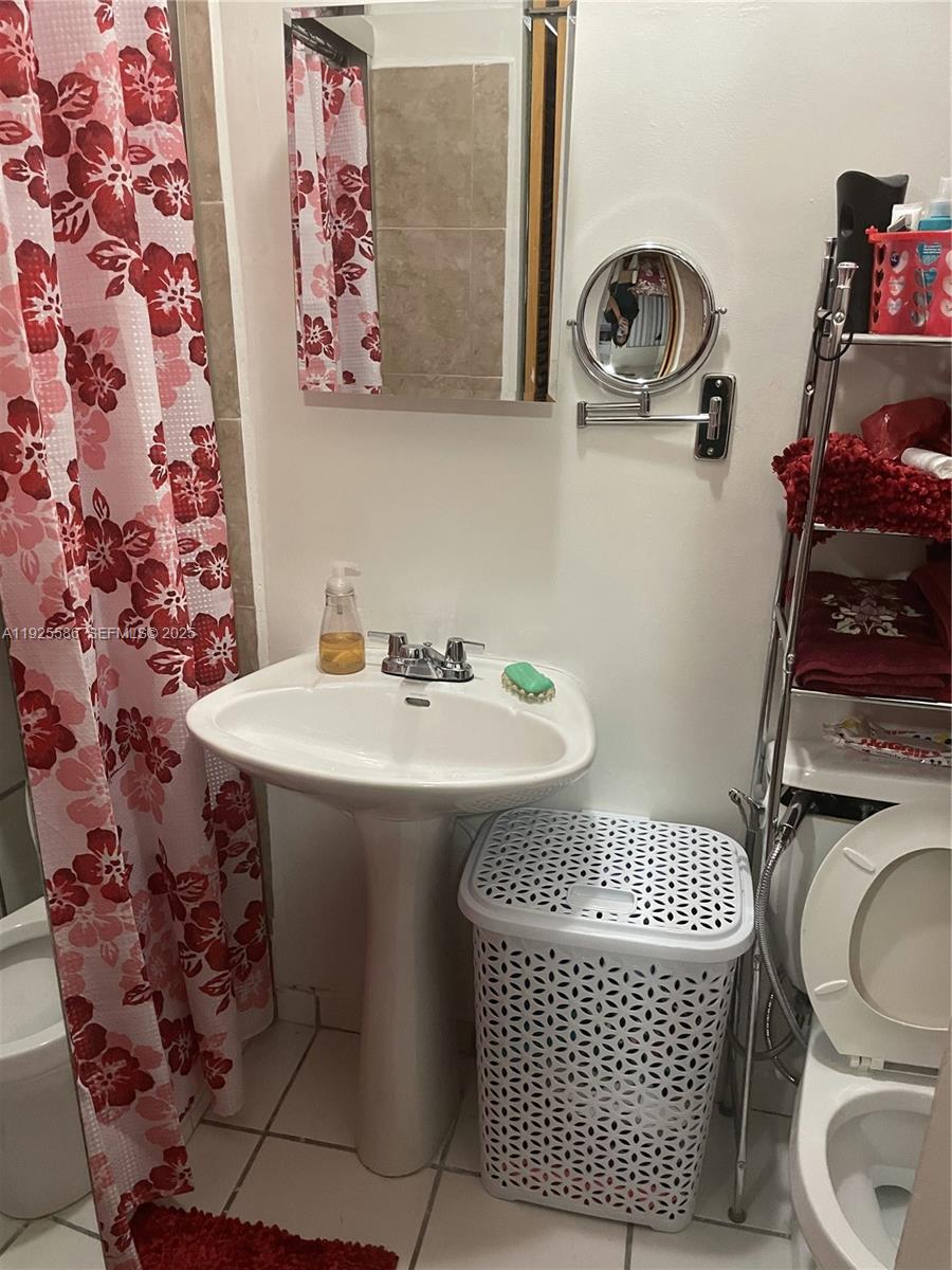 See details 12810 4 / 3 1849 sq. ft. $ 2025-12-04 0 Photo