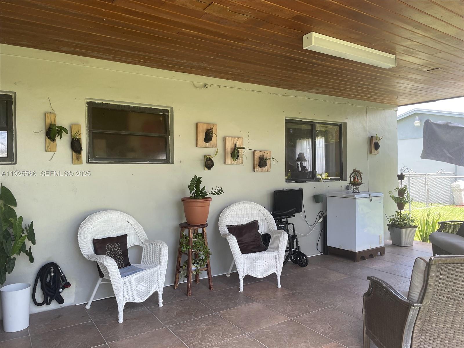 See details 12810 4 / 3 1849 sq. ft. $ 2025-12-04 0 Photo