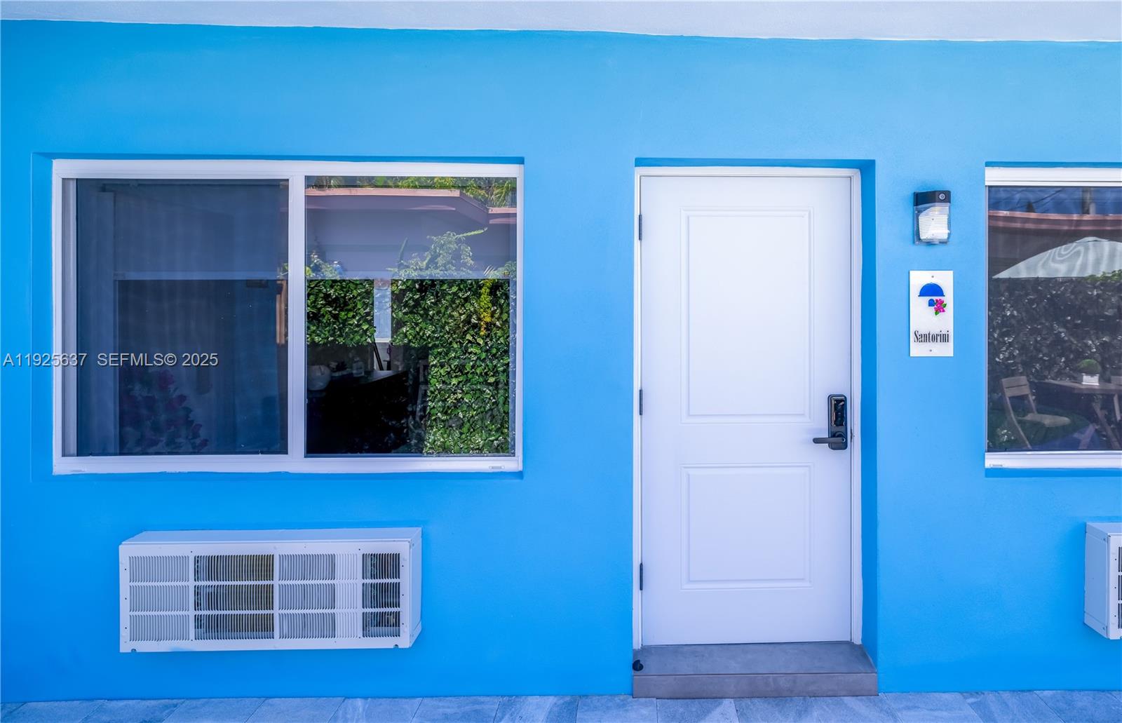   /  1495 кв.футов $ 2025-12-04 0 Фото