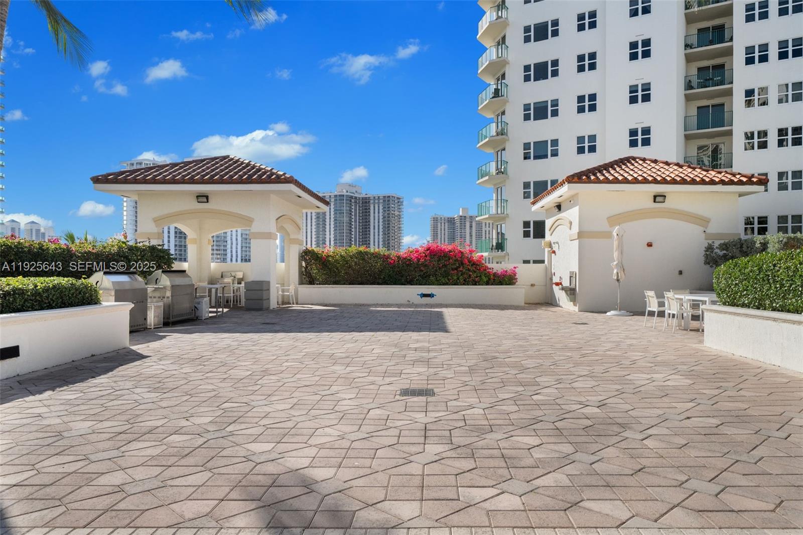 Photo of 19900 Country Club Dr #1112, Aventura, Florida, 33180 - BBQ