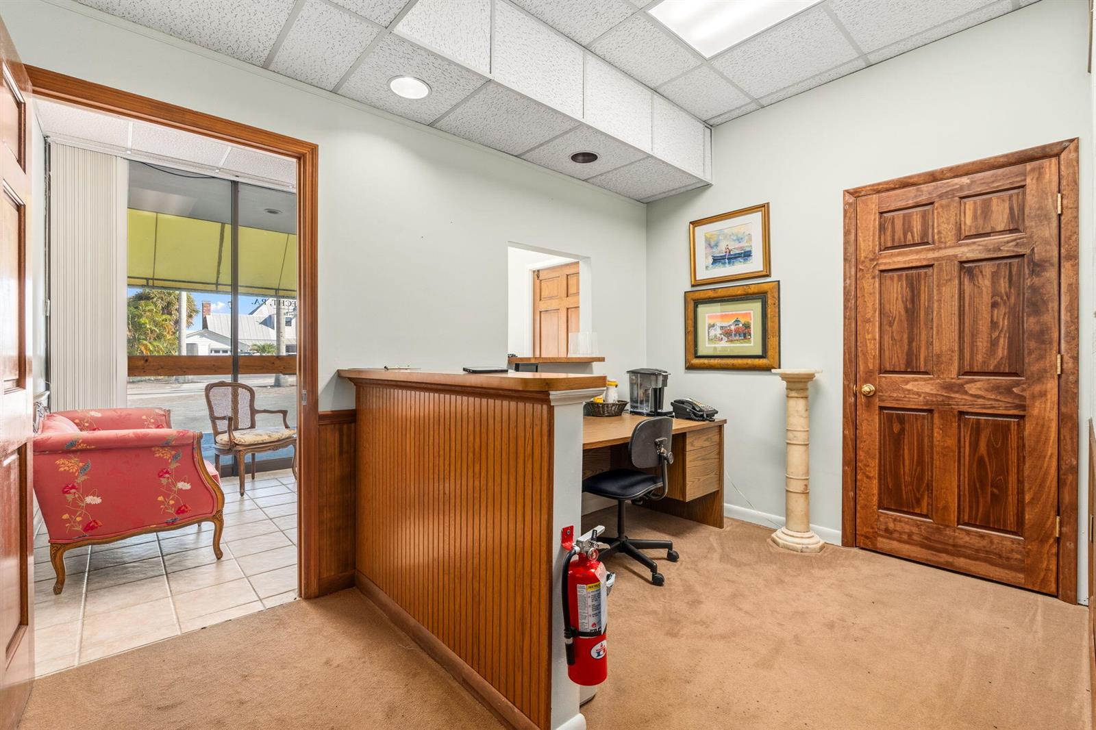   / 2  sq. ft. $ 2026-04-30 0 foto
