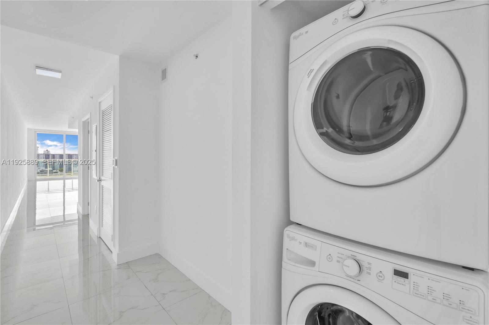 Photo of 400 Sunny Isles Blvd #1519, Sunny Isles Beach, Florida, 33160 -