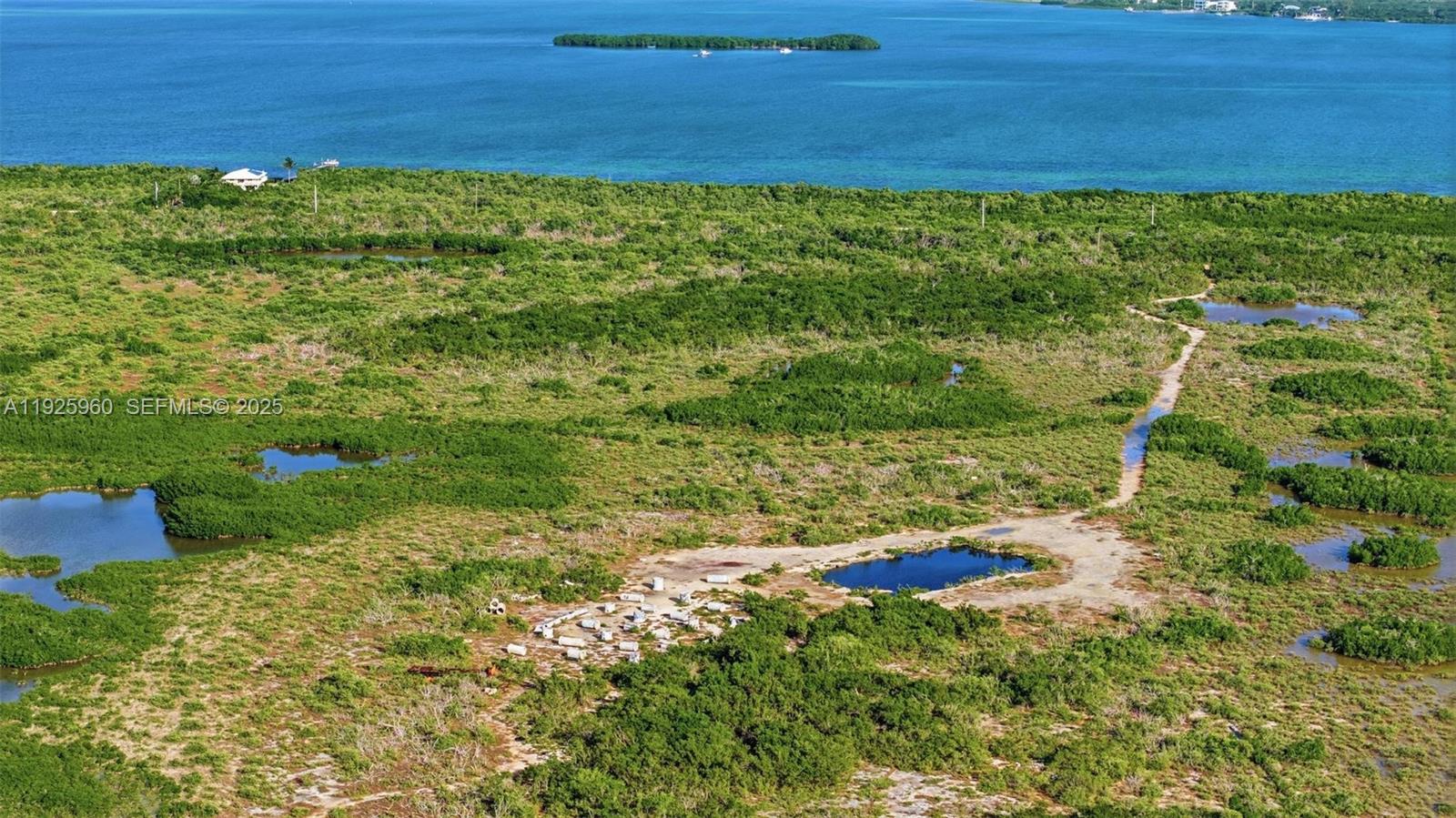 Ver detalles / sq. ft. $ 2025-12-05 0 foto