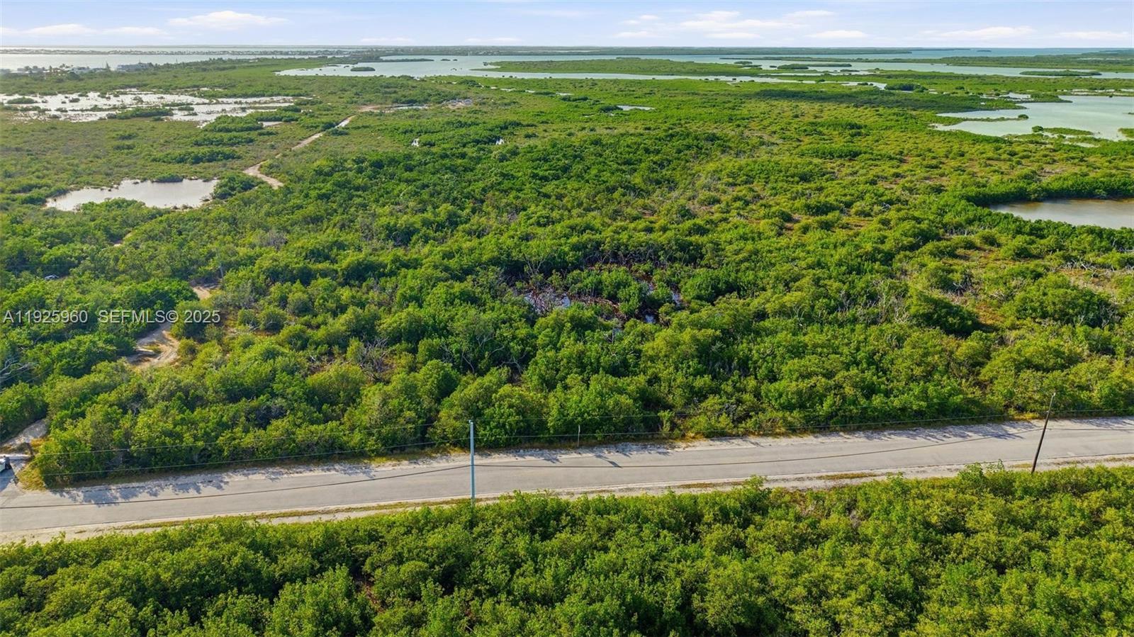 Ver detalles / sq. ft. $ 2025-12-05 0 foto