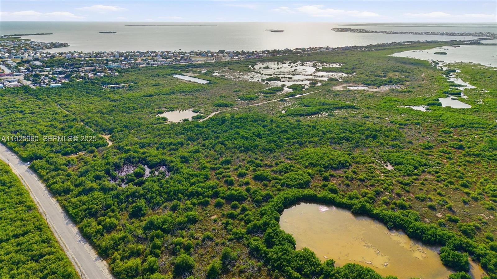 Ver detalles / sq. ft. $ 2025-12-05 0 foto