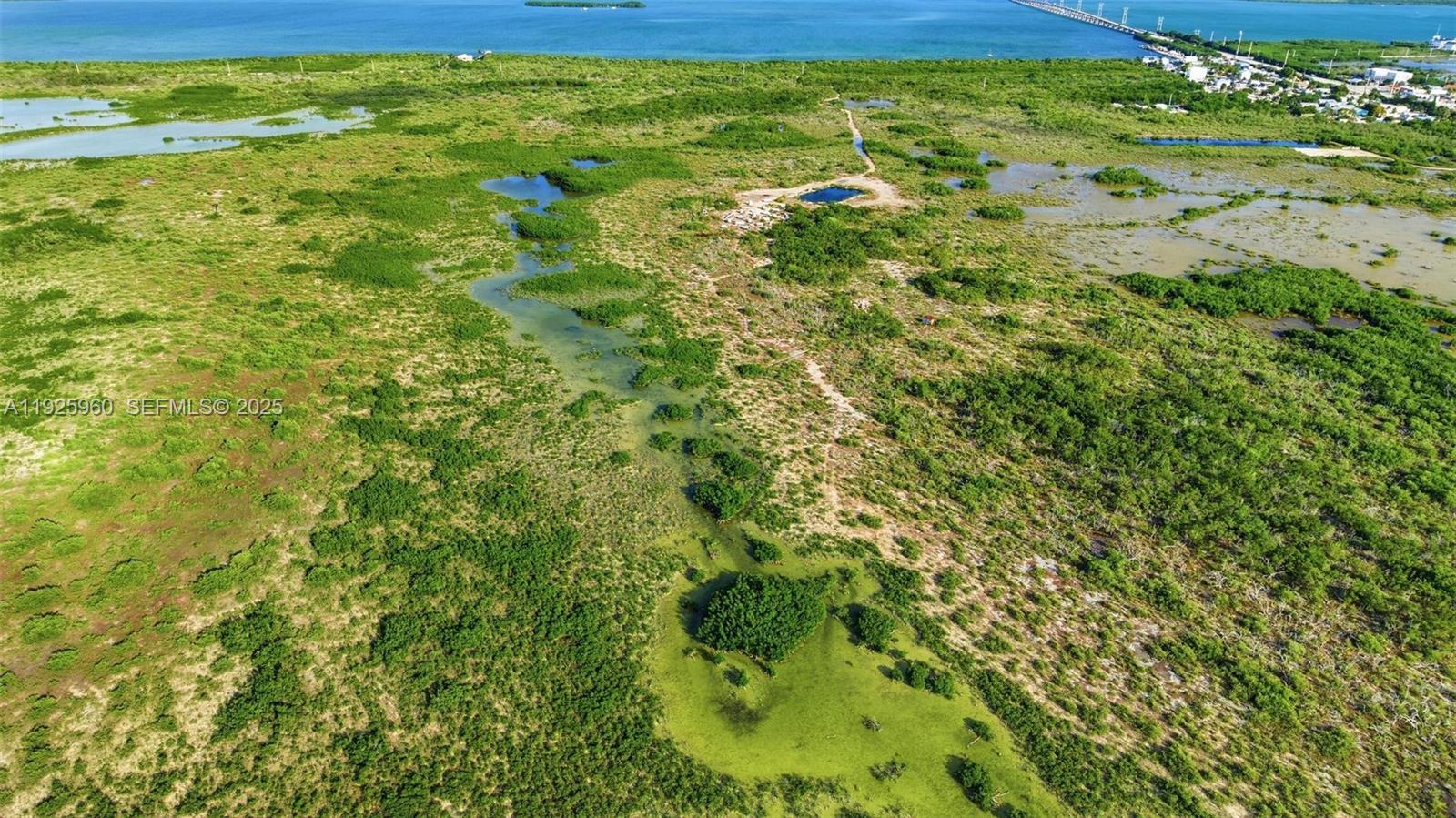 Ver detalles / sq. ft. $ 2025-12-05 0 foto