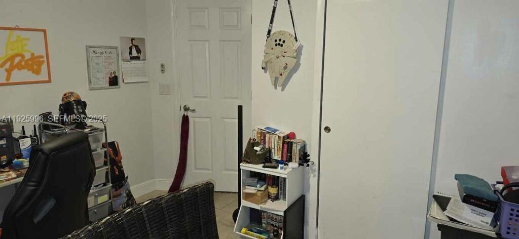 Ver detalles 5 2 / 1 sq. ft. $ 2025-12-05 0 foto