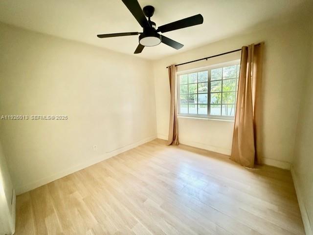 12995 3 / 2 1381 sq. ft. $ 2025-12-05 0 Photo