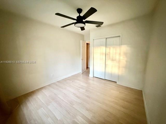12995 3 / 2 1381 sq. ft. $ 2025-12-05 0 Photo
