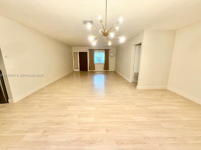 12995 3 / 2 1381 sq. ft. $ 2025-12-05 0 Photo