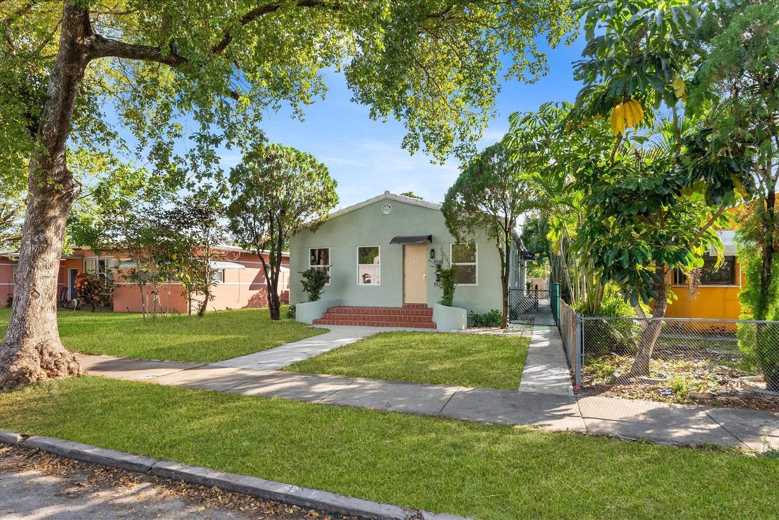   / 0 1755 sq. ft. $ 2026-05-08 0 foto