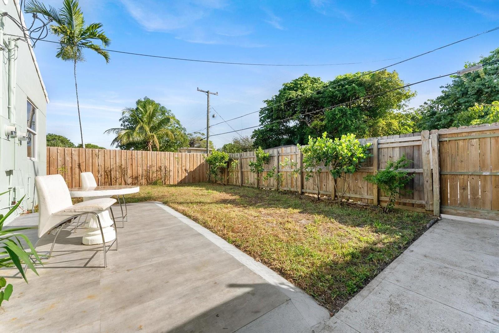   / 0 1755 sq. ft. $ 2026-05-08 0 foto