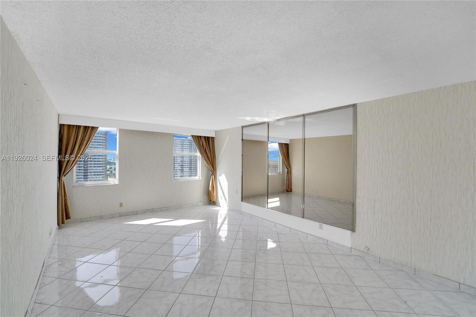 Photo of 1920 Ocean Dr  #16B, Hallandale Beach, Florida, 33009 - 