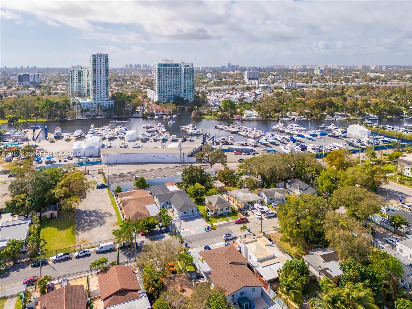 Ver detalles / sq. ft. $ 2025-12-05 0 foto