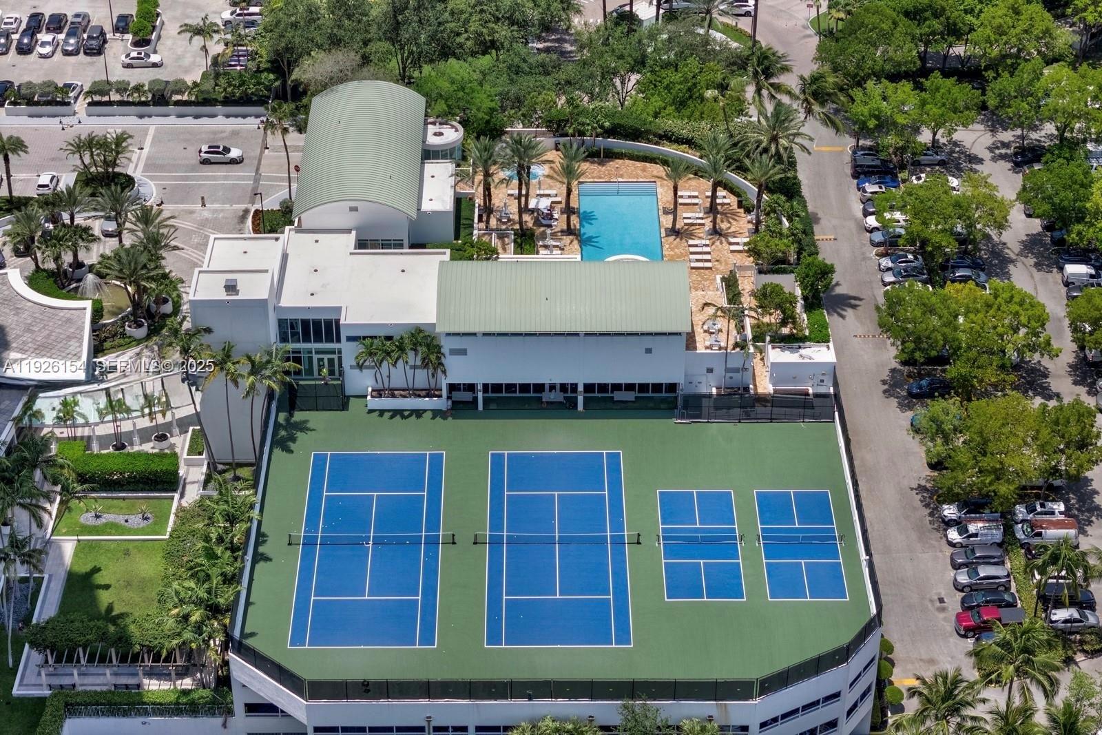 Photo of 3301 183 St #906, Aventura, Florida, 33160 - TENNIS COURT