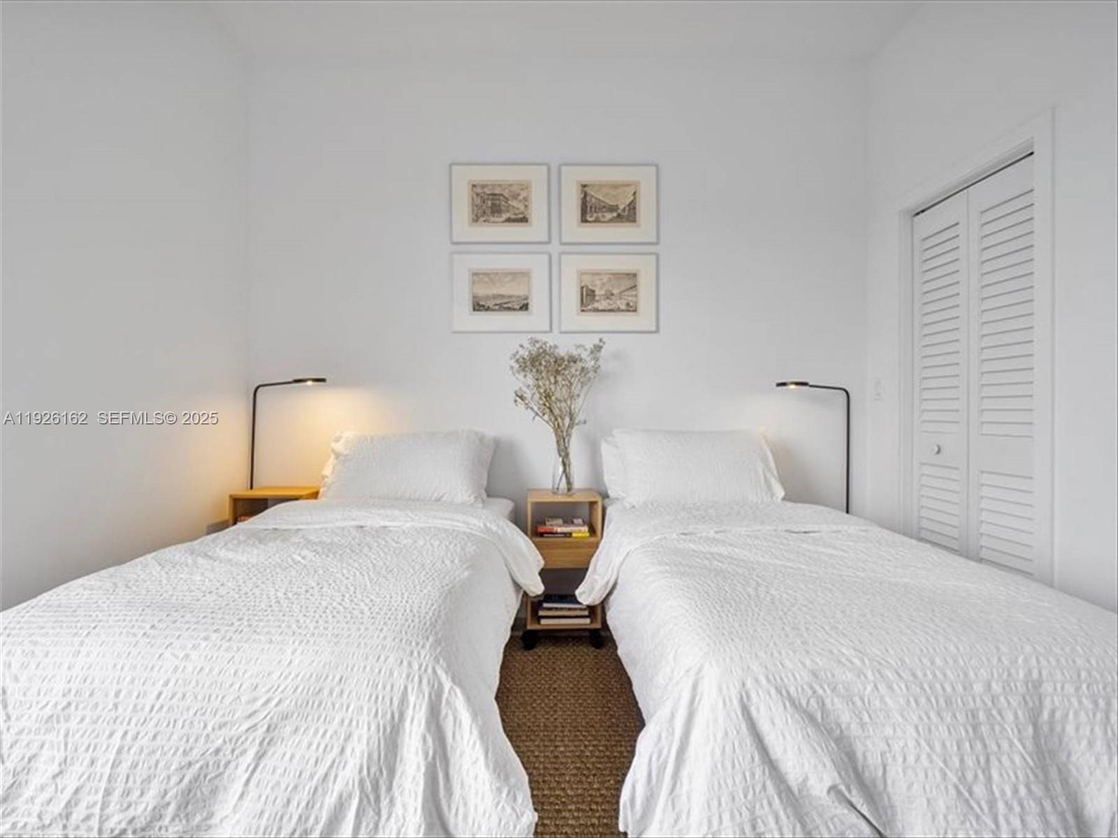 Ver detalles / sq. ft. $ 2025-12-05 0 foto