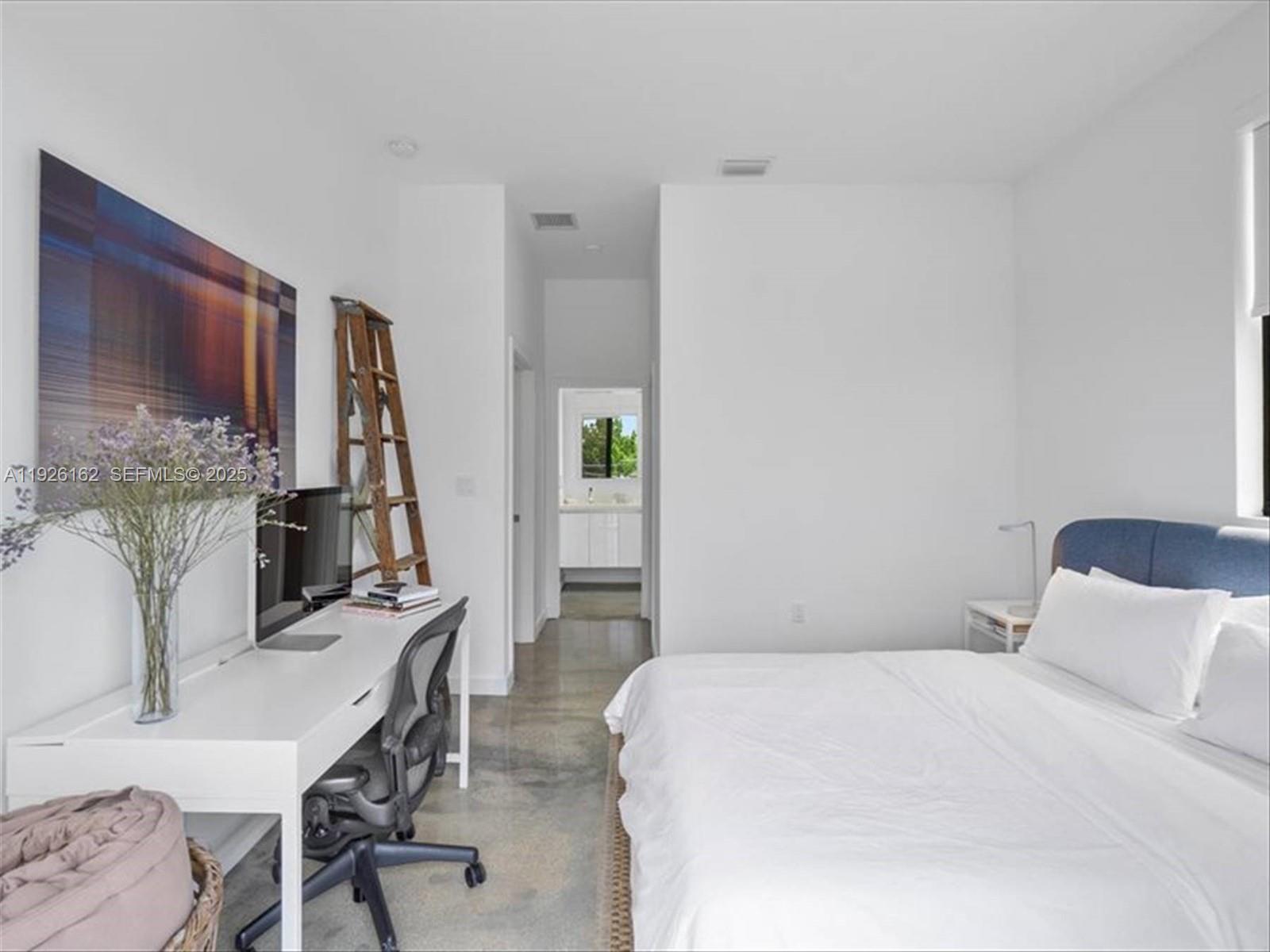 Ver detalles / sq. ft. $ 2025-12-05 0 foto